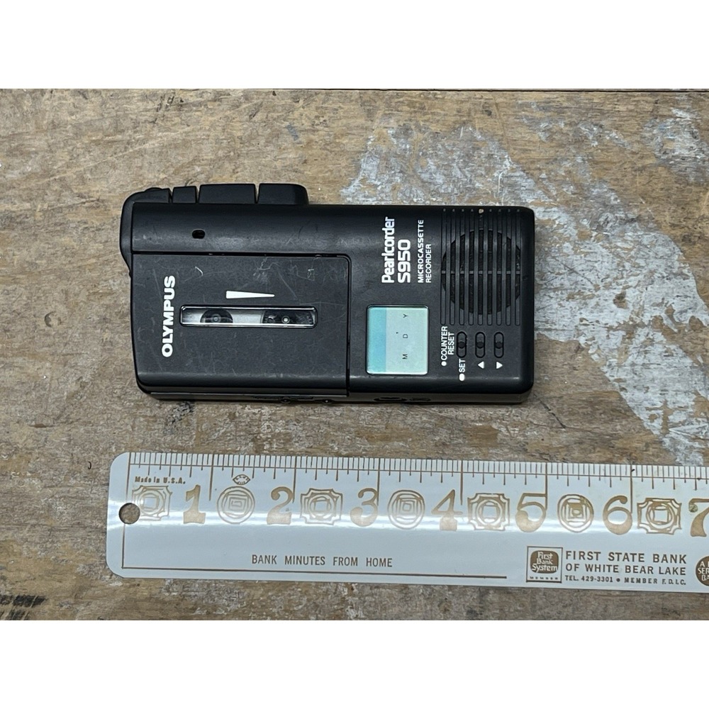 Olympus Pearlcorder S950 Handheld Microcassette Voice Audio Recorder NOT WORKING